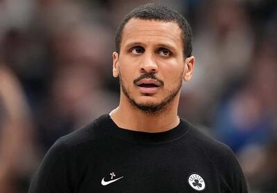  مازولا پس از احمقانه خواندن جایزه مربی سال NBA برنده آن شد! - تسنیم