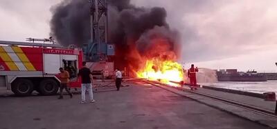  حادثه آتش سوزی در بندر کاسپین در دست بررسی است