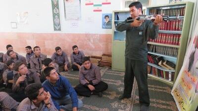  درس آمادگی دفاعی با محور مهارت، فناوری و هویت‌ ملی بازطراحی می‌شود