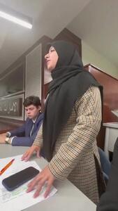  جواب قاطع دانشجوی دختر ایرانی به تاجر اماراتی در مورد خلیج فارس!+ فیلم