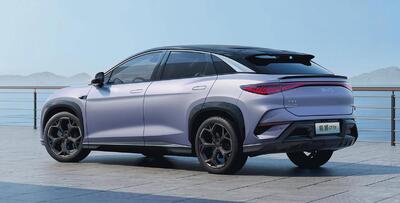  بررسی کوتاه شاسی بلند برقی جالب «بی وای دی»
