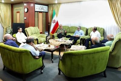  پشت‌پرده تیشرت پوشیدن پزشکیان در جلسه رسمی