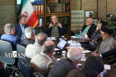  پزشکیان: حکمرانی سلامت باید از «درمان‌محوری» به «سلامت جامعه‌محور» تغییر کند