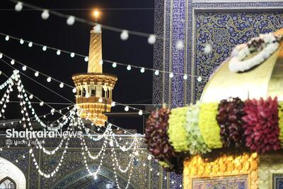  ویدئو | روز میلاد امام هادی (ع) در حرم حضرت رضا (ع)
