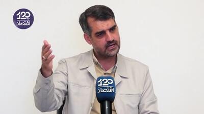  الان ۳ ماه است کشور درگیر جنگ شده، وزیر راه اگر یک هفته درست وقت می‌گذاشت کل مشکلات ورود کالای ما از مرزهای ترکیه و پاکستان حل می‌شد؛ تجار ما از دست وزارت راه گریه می‌کنند