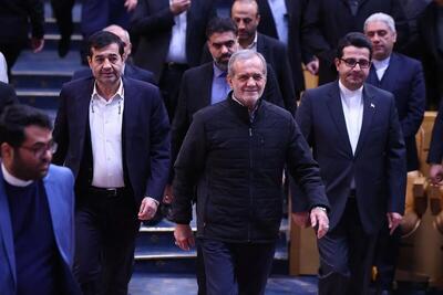  رویای چهارفصل استعفای پزشکیان/ چرا رییس دولت چهاردهم استعفا نمی‌دهد و چرا نباید استعفا بدهد؟