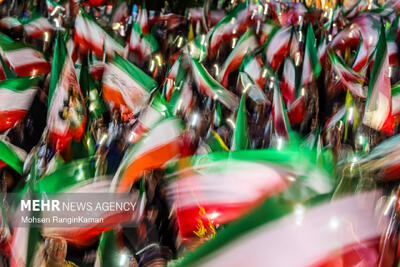  رجزخوانی داماد بجنوردی در جشن ازدواج میان مردم ولایت‌مدار