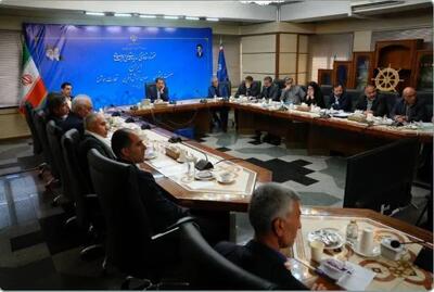  دولت دست واحدهای تولیدی آسیب‌دیده را گرفت