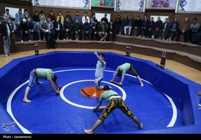  تجلیل از خانواده‌های شهدای ورزشکار و فرماندهان دفاع مقدس - تسنیم