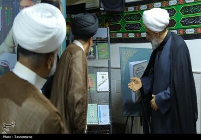  رونمایی از آثار ترجمه‌شده شهید امام خامنه‌ای به زبان بنگالی در قم - تسنیم