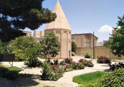  برج قربان، ایستاده در سکوت دوران تصویر - تسنیم
