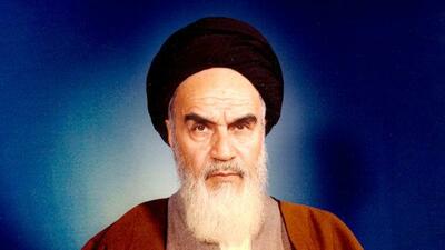  حکیم انقلاب  / مرور چند اصل مهم در منظومه فکری امام خمینی بر اساس صحیفه امام
