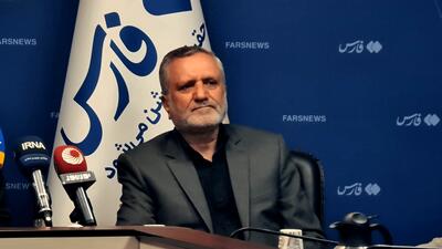  شهید رئیسی مدیری نبود که صرفا پشت میز بنشیند؛ او مرد میدان بود