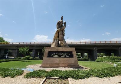  رونمایی از المان فاخر غدیردر مشهد/ طبخ 168 دیگ غذا به یاد کودکان میناب - تسنیم