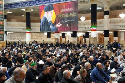  آغاز مراسم بزرگداشت رهبر شهید در حرم بانوی کرامت (س)