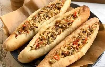 یک ساندویچ راحت و خوشمزه