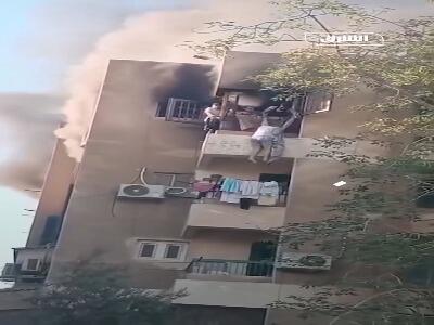 مرگ دلخراش مرد مصری هنگام فرار از آتشسوزی آپارتمان