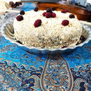  کیک تمشک فاطیما پز