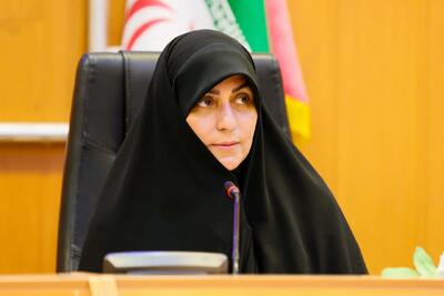  مدیر کل امور اجتماعی استاندار اصفهان:حجاب؛ بیانیه هویت ملّی و دژ مستحکم استقلال فرهنگی در برابر غرب‌زدگی است