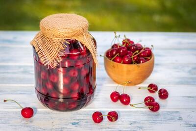  طرز تهیه کمپوت گیلاس با ماندگاری بالا / تا فصلشه درستش کن !