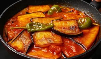  طرز تهیه گوجه بادمجان سریع و خوشمزه بدون نیاز به روغن زیاد