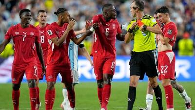  عجیب‌ترین اخراج جام جهانی: جنجال داوری به سود آرژانتین!