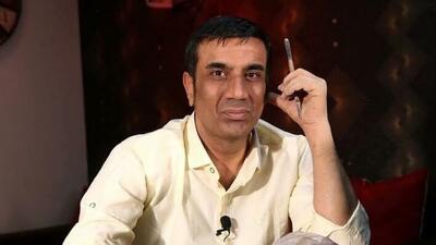  نقاش نیستم، با تصویرهایم بازی می‌کنم