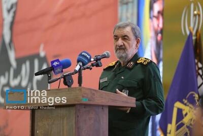 محسن رضایی: تشییع باشکوه رهبر انقلاب در دنیا بازتاب گستردهای داشت