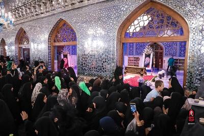  عکس/ خیل مردم عزادار بر سر مزار شهید ایران