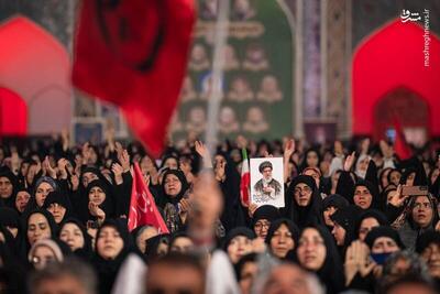 عکس/ بزرگداشت رهبر شهید، از طرف رهبر انقلاب در حرم مطهر رضوی