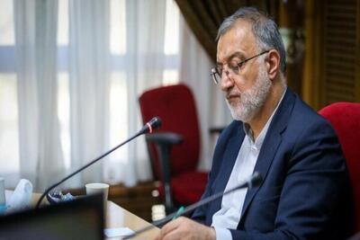 بازدید شهردار تهران از نمایشگاه آثار مسابقه معماری شهرداری