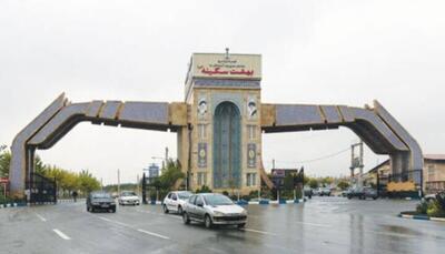  سردرگمی مراجعان آرامستان بهشت سکینه کرج در نبود تابلو راهنما