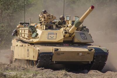  چرا برخی تانک‌های مدرن هنوز برای بارگذاری توپ اصلی به نیرو انسانی متکی هستند؟