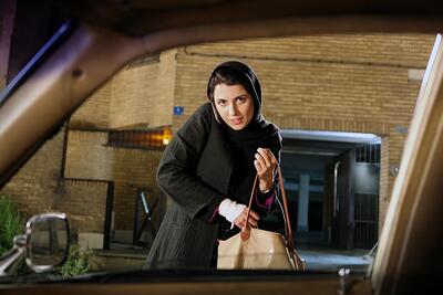 خانه مرموز لیلا حاتمی؛ درختان خشک، پنجره سیاه و چیزهایی که نمیدانیم - چیدانه
