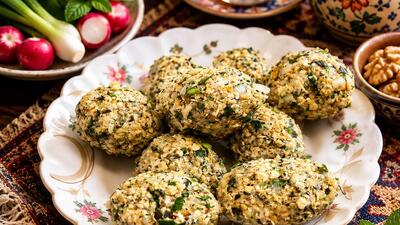 طرز تهیه قوت همدانی؛ عصرانه سنتی، ساده و خوشمزه همدانی ها با نان خشک و پنیر