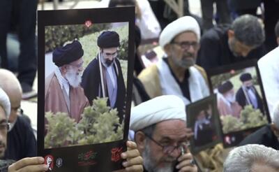 آیین بزرگداشت رهبر شهید انقلاب در قم برگزار شد
