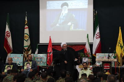 تشییع باشکوه رهبر شهید، عظمت انقلاب اسلامی را به جهانیان نشان داد