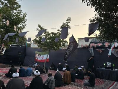  عزاداری قائد شهید امت در مدرسه علمیه امام جعفر صادق (ع) چناران