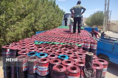  سقف ایمن برای ۳۷ خانواده مددجوی بهزیستی سمنان؛ ۳۰۰رول ایزوگام توزیع شد