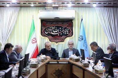 پزشکیان: باید براساس کارآمدی مسئولیت واگذار شود نه با ملاحظات جناحی و سیاسی