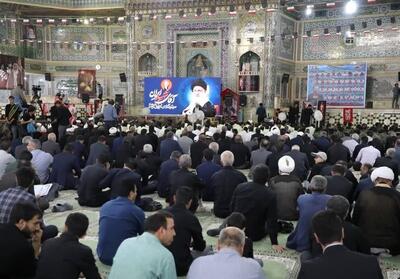  مراسم بزرگداشت قائد شهید امت امام شهید  در شهرکرد برگزار شد - تسنیم