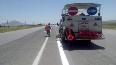  آغاز اجرای عملیات خط‌کشی در محورهای مواصلاتی آذربایجان غربی/ رانندگان همکاری کنند