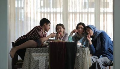  رکوردشکنی «زن و بچه» در اکران آنلاین؛  ۳۵ میلیارد در کمتر از یک ماه