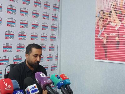حضور علی امیری برای ششمین فصل پیاپی در نیمکت فولاد هرمزگان تمدید شد
