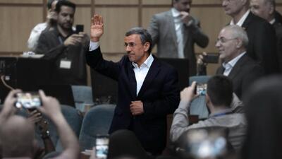  پشت‌پرده تلاش اسرائیل برای جذب احمدی‌نژاد/ نیویورک‌تایمز: دیدار با رئیس موساد در مجارستان!/ دفتر احمدی‌نژاد تکذیب کرد