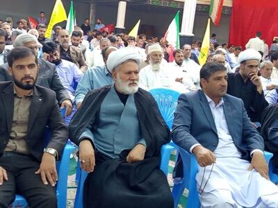  فرماندار خاش: وحدت و دشمن‌شناسی رمز پیروزی در برابر استکبار است