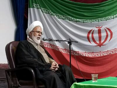  امام جمعه کرمانشاه: حدود ۳۰۰ موکب اربعین در استان با اخلاص به زائران خدمت می‌کنند