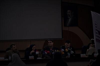  قطع برق در نشست خبری مدیرکل بهزیستی خراسان رضوی + ویدئو
