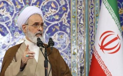  اعرافی:  مسئولین نباید به بهانه ترس از زدن زیر ساخت‌ها توسط دشمن، مذاکره کنند