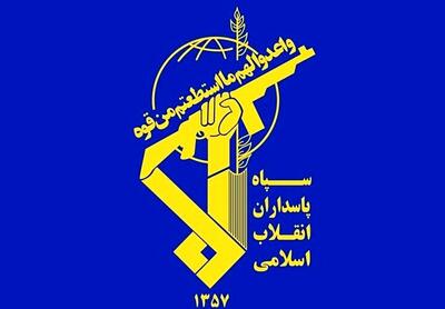 سپاه: مرکز اصلی پشتیبانی ارتش آمریکا در غرب آسیا به آتش کشیده شد/ مخازن سوخت ناوگان پنجم دریایی آمریکا در بحرین منهدم شد